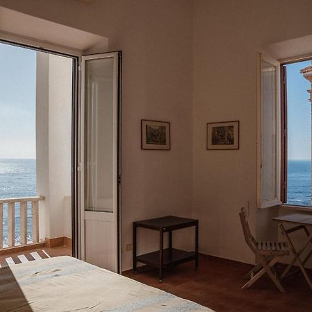 סנטה מרינלה Be Your Home - Appartamento 4 Camere Sul Mare Scesa Al Mare Privata מראה חיצוני תמונה