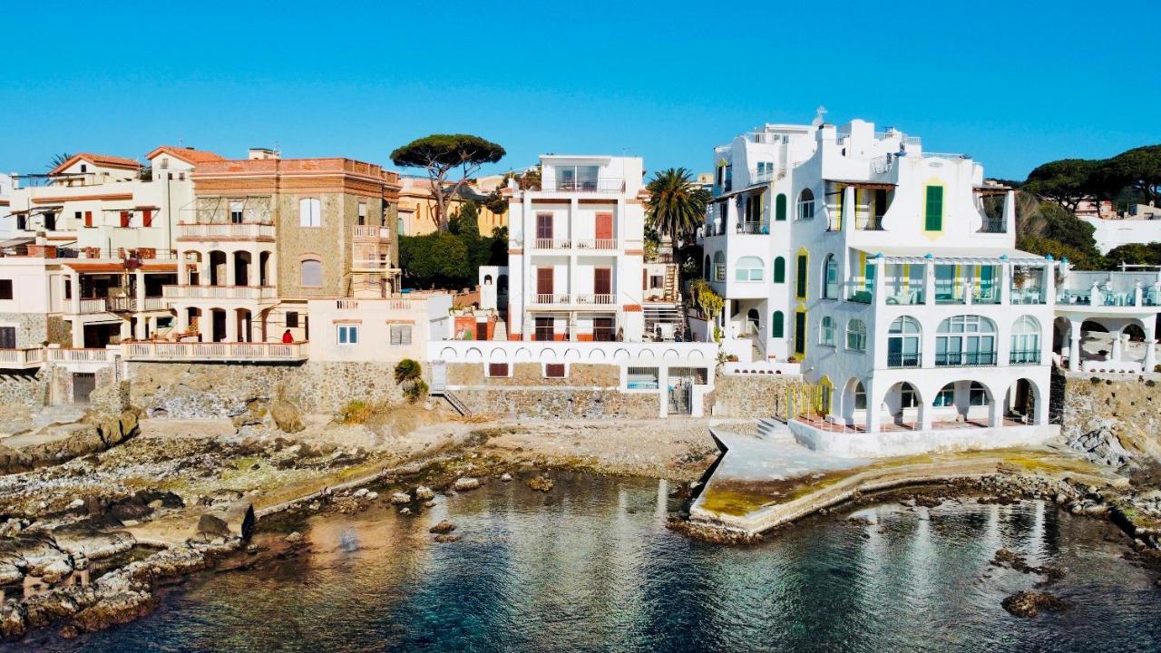 סנטה מרינלה Be Your Home - Appartamento 4 Camere Sul Mare Scesa Al Mare Privata מראה חיצוני תמונה