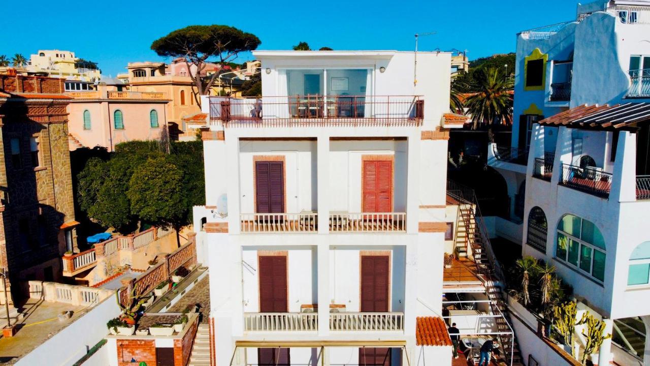 סנטה מרינלה Be Your Home - Appartamento 4 Camere Sul Mare Scesa Al Mare Privata מראה חיצוני תמונה