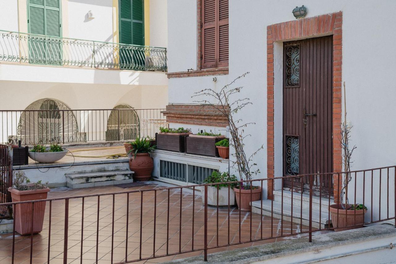 סנטה מרינלה Be Your Home - Appartamento 4 Camere Sul Mare Scesa Al Mare Privata מראה חיצוני תמונה
