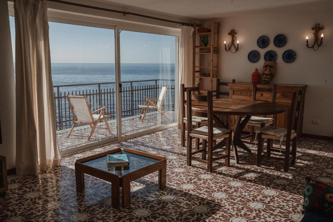 סנטה מרינלה Be Your Home - Appartamento 4 Camere Sul Mare Scesa Al Mare Privata מראה חיצוני תמונה