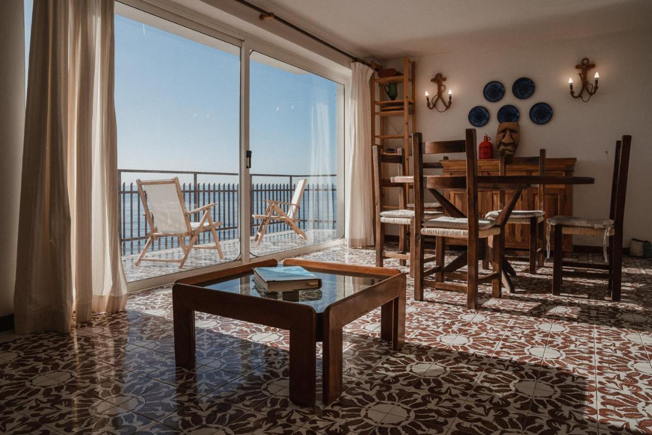 סנטה מרינלה Be Your Home - Appartamento 4 Camere Sul Mare Scesa Al Mare Privata מראה חיצוני תמונה